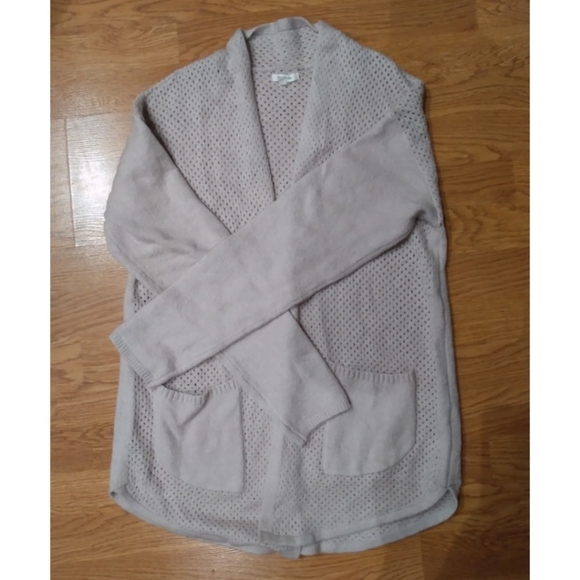 Gray waffle front fly away cardigan size S - Picture 2 of 9